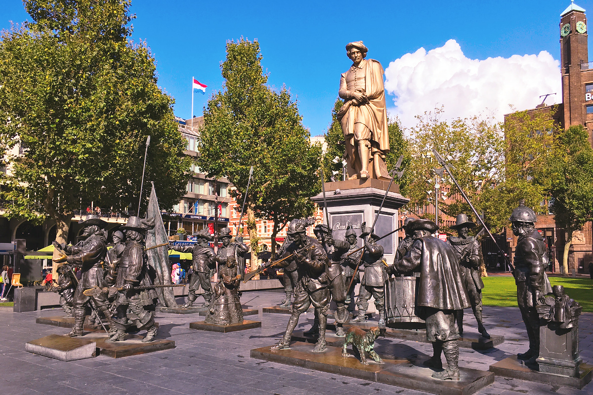 Amsterdam zu Fuß erkunden Rembrandtplein